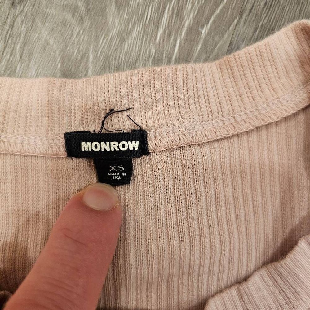 Monrow Supima Cotton tshirt size XS Ribbed